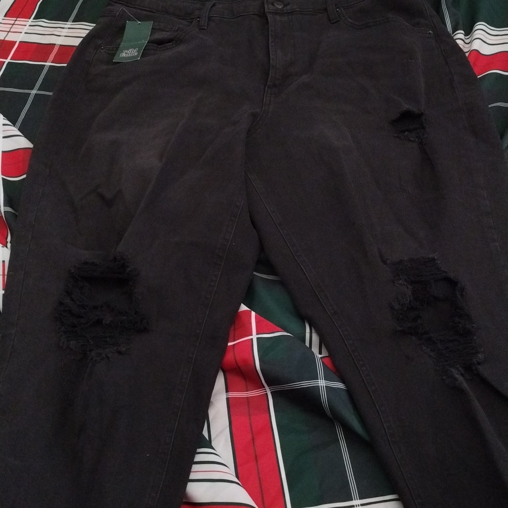 Woman jeans black size 17 inseam 27